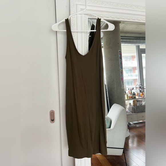 Olive green ribbed Zara tank dress - Picture 3 of 6
